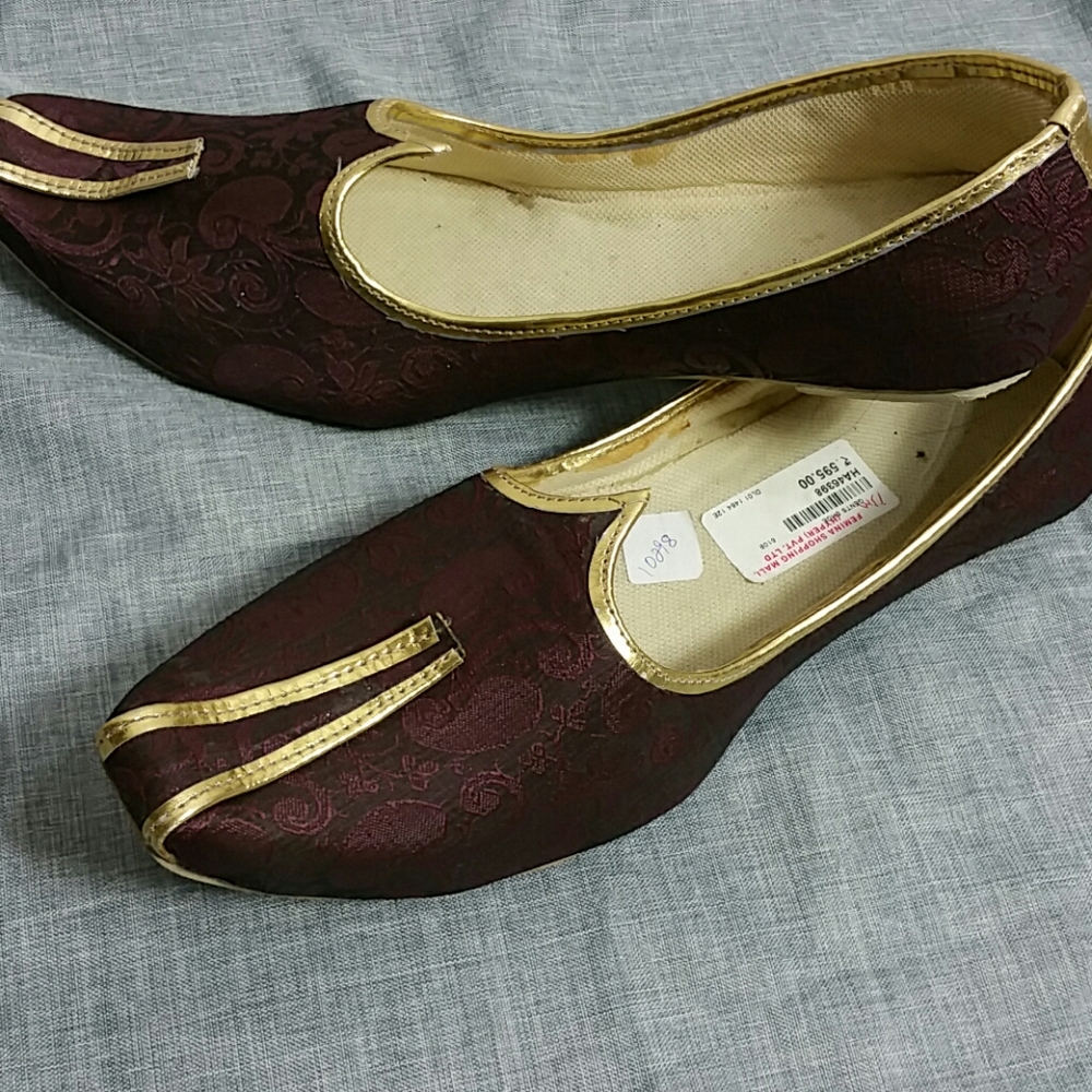 Leo new Size 9 Alla din flat shoes